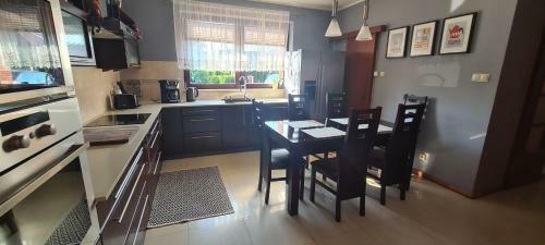 Villa Ceglany Pod Lasem