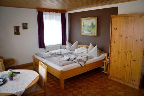Hostal Pension Bergsch�nke R�benau