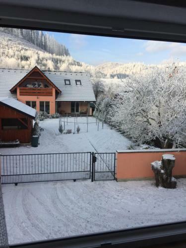 Ubytovacie Zariadenie ?arnica