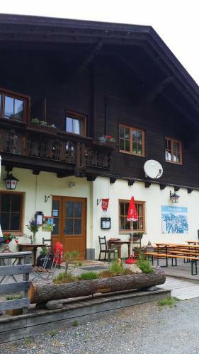 Hostal Gasthof Alpl