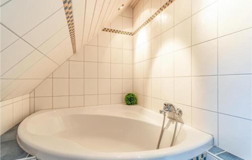 Holiday Home Dageb�ll Halligweg