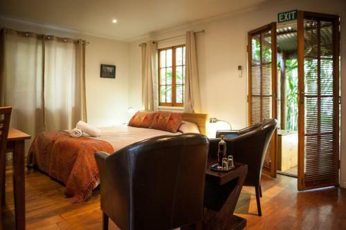 Lodge Witches Falls Cottages