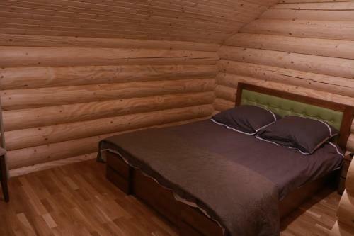 Lodge Nota Bene Mykulychyn