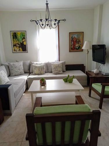 Villa Olivia Houses 2 Worth To Look At