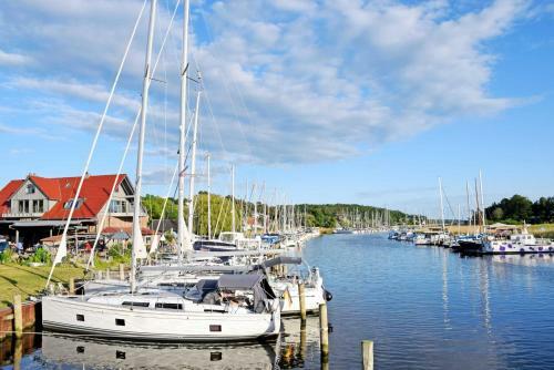 Apartamento Fewos 1 4 In Seedorf Am Hafen Haus