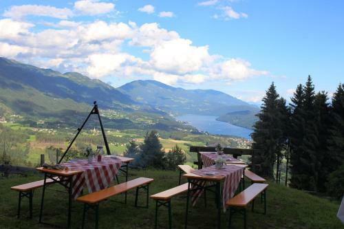 Hostal Gasthof Pension Perauer