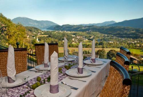 Hostal Gasthof Pension Perauer