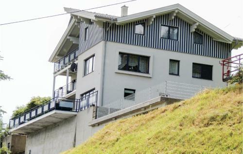 Apartment Stranach II
