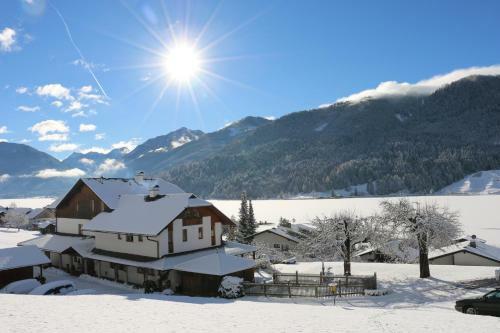 Agroturismo Ferienhof Obergasser Und Bergblick