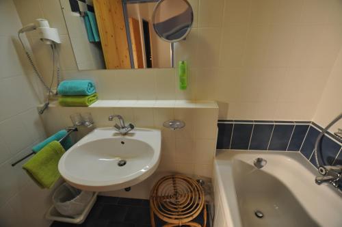 Apartamentos Ferienwohnungen Knaller-m�d