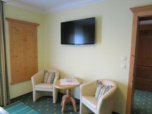 Hostal Fr�hst�ckspension Sunnh�usl
