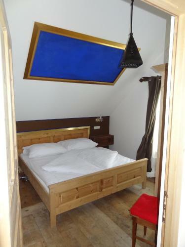 Posada Ansitz Burg Heimfels