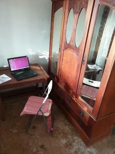 Dombeya Ridge Guest Suite