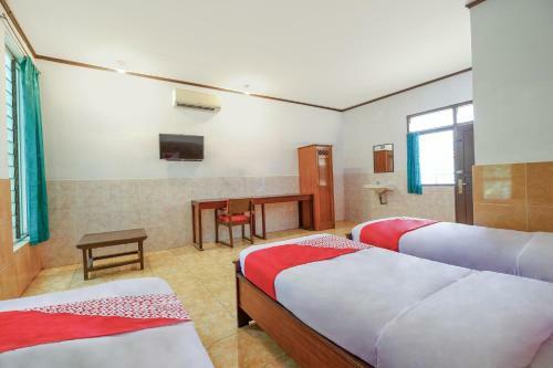 Oyo 2855 Sartika Hotel Pati