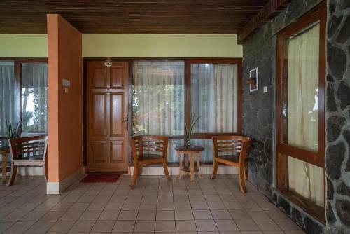 Hotel Urbanview Resort Tretes