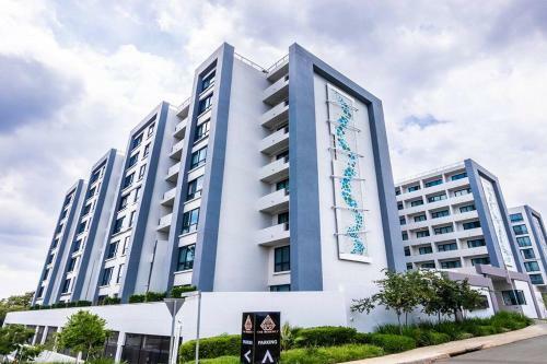 The Regency Menlyn 2 Bedroom Apartment