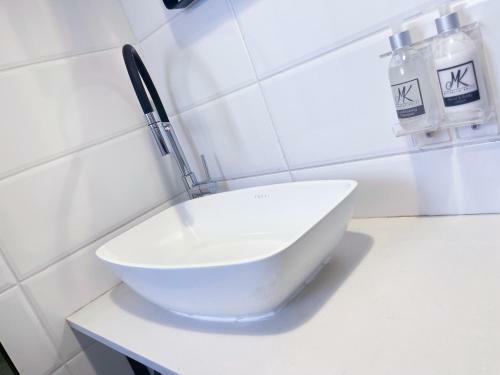 Hostal Amorus Guesthouse