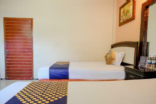 Spot On 1761 Hotel Dirgahayu