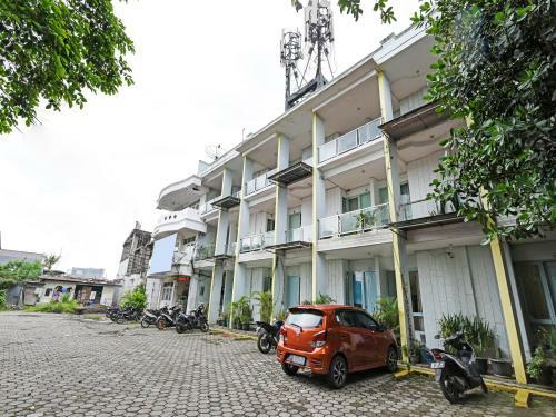 Oyo 90451 Hotel Roda Mas 1