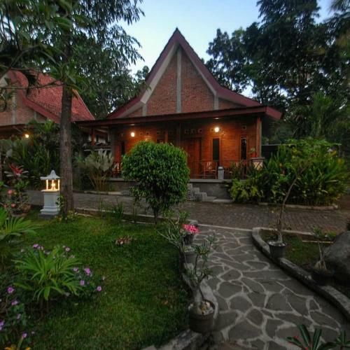 Hotel Omah Joglo Semarang