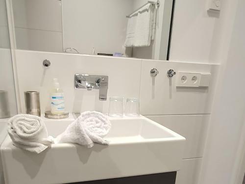 Lupinenhotel Bodensee - Apartment Mit Seeblick
