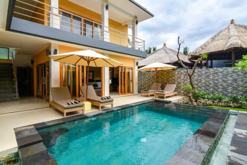 Lovina Premium Villa Resort - Luxury Holiday Service!
