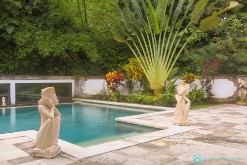 Villa Udara Lovina, Kalibukbuk