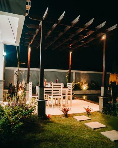 Bamboo Cozy Villa