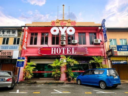 Oyo 850 Gold Star Hotel