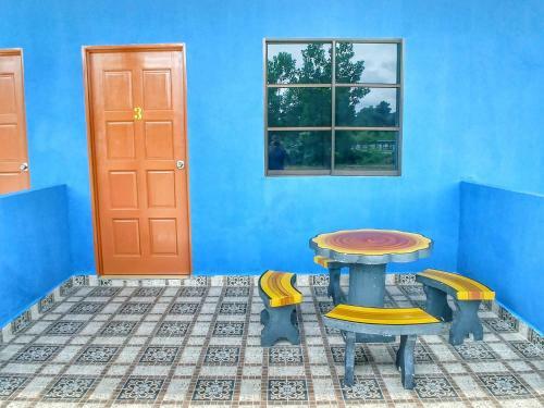 Lodge D'pinggir Guest House