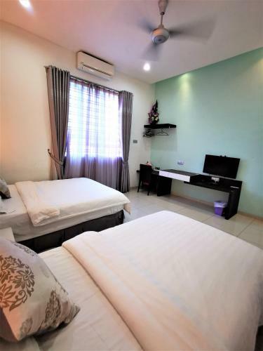 Warni Villa 13 Whole Or Room