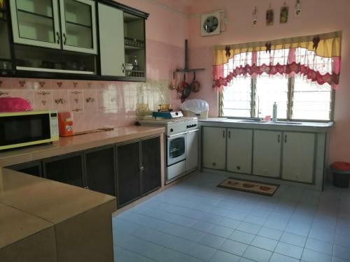 Kluang Barat Homestay