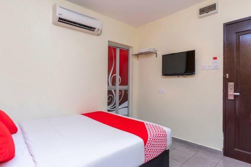 Oyo 756 Muar City Hotel