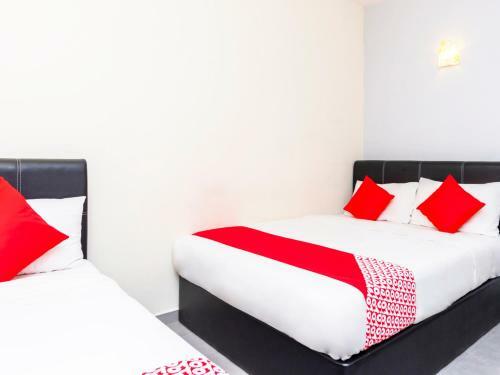 Oyo 756 Muar City Hotel