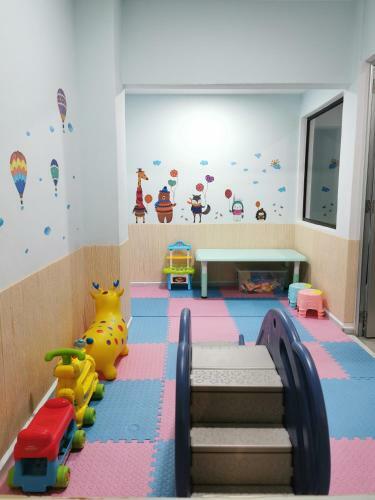 Melody Whole Or Suite Room
