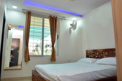 Luxurious 7 Bed Room Villa - Private Rooms