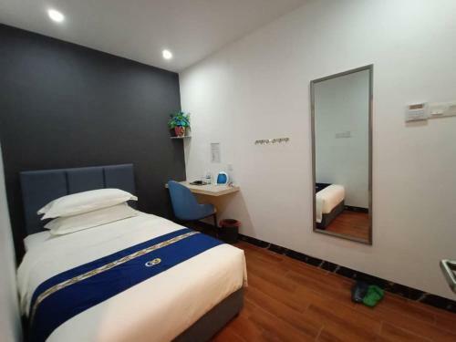 Good 9 Hotel - Cahaya Kota Puteri
