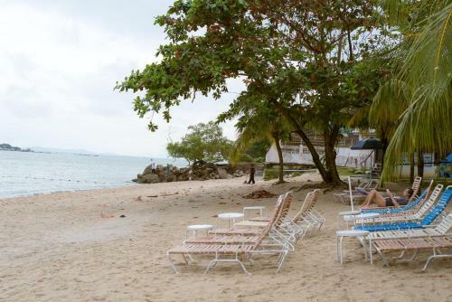 Apartamento J Beach Suites At Rainbow Paradise