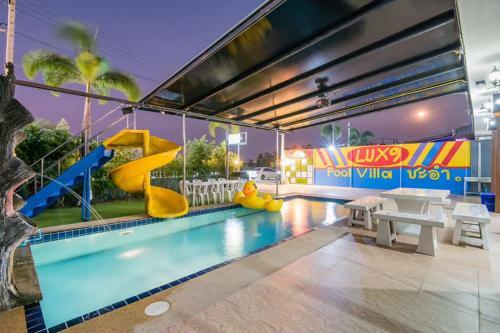 Hostal Lux9 Pool Villa Cha-am