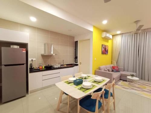 Apartamento Abhome [hero Suite 23] D'pristine #legoland #jb