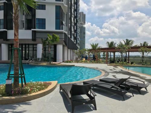 Apartamento Almas Suites Puteri Harbour