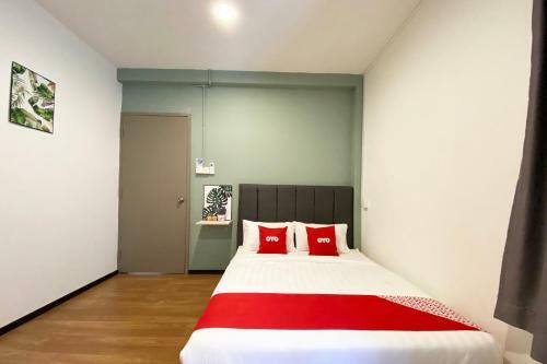 Hotel Oyo 89603 Treeline Urban Inn
