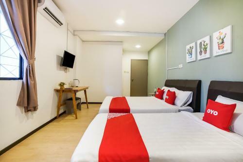 Hotel Oyo 89603 Treeline Urban Inn