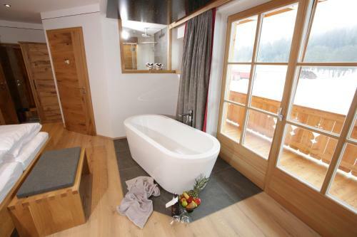 Postgasthof, Hotel Rote-wand