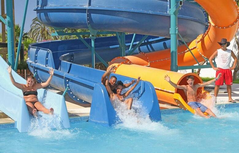 Hotel Sahara Beach Aquapark Resort