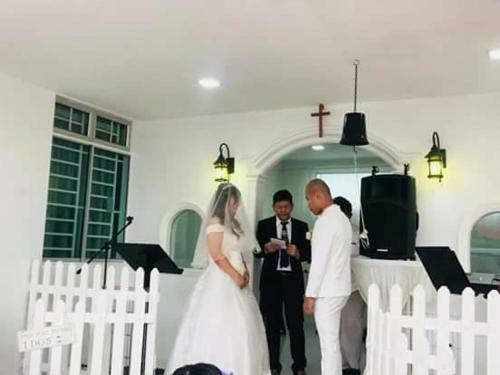 Hotel Bukitindah -yesido-r.o.m Church