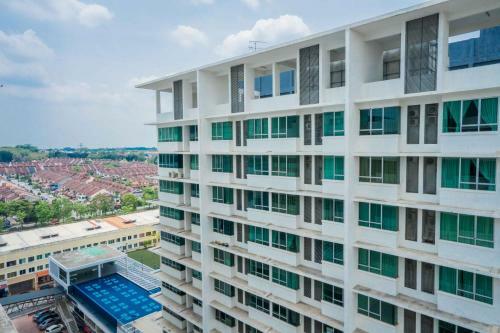 Apartamento Shawn Akademic Suites Pool View @ Mount Austin
