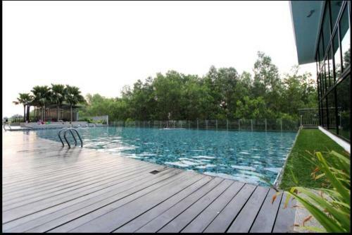 Apartamento Cozy Greenery Skyloft Bukit Indah Aeon Long Sing