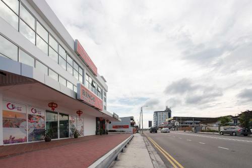 Capital O 90447 Hotel Ezzyhome Kebun Teh