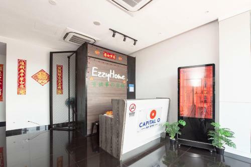 Capital O 90447 Hotel Ezzyhome Kebun Teh